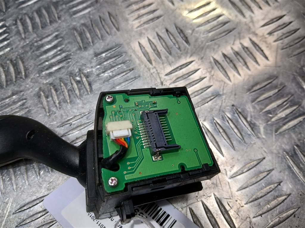 переключатель подрулевой FORD Focus  1900224, 1550 рублей, Москва