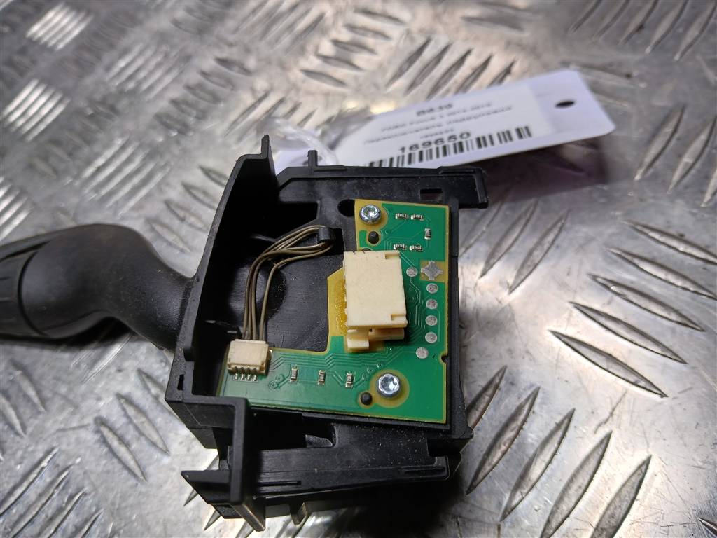 переключатель подрулевой FORD Focus 2.0 AMT (160 л.с.)Focus  III рестайлинг (2014—2019) Седан 1850423, 2700 рублей, Москва