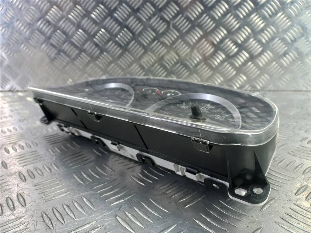 панель приборов SUZUKI JIMNY 1.3 4WD MT (86 л.с.)Jimny  III рестайлинг (2005—2012) Внедорожник 3411076jeo, 2130 рублей, Москва