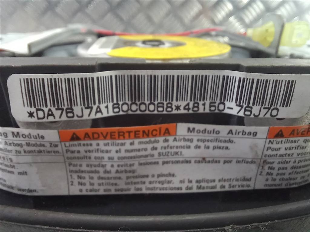 подушка безопасности водителя SUZUKI JIMNY 1.3 4WD MT (86 л.с.)Jimny  III рестайлинг (2005—2012) Внедорожник 4815076J70KJ7, 6730 рублей, Москва