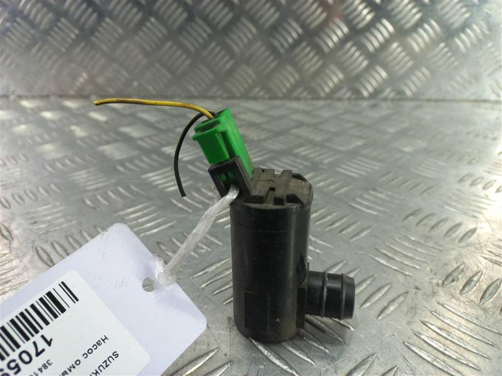 насос омывателя (моторчик) SUZUKI JIMNY 1.3 4WD MT (86 л.с.)Jimny  III рестайлинг (2005—2012) Внедорожник 38410-66113, 630 рублей, Москва