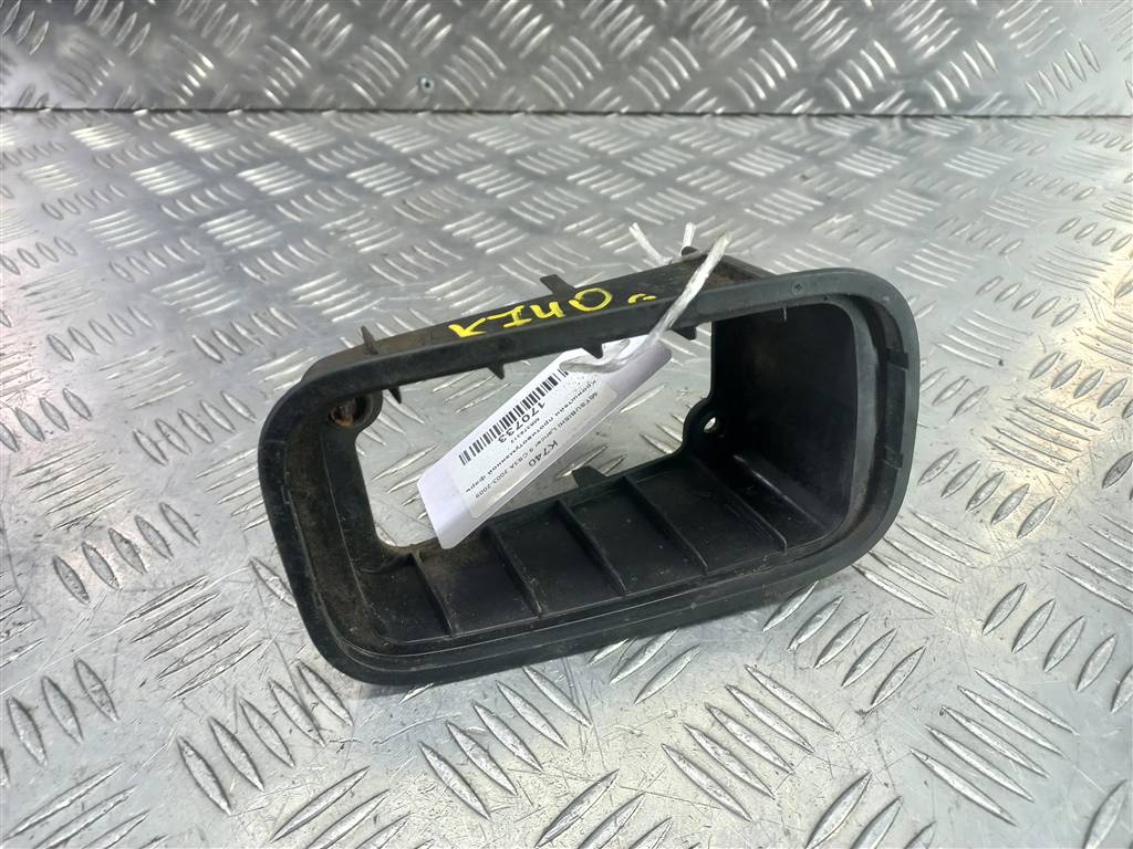 кронштейн противотуманной фары MITSUBISHI LANCER 1.6 MT (98 л.с.)Lancer  IX (2000—2007) Универсал MR379312, 630 рублей, Москва