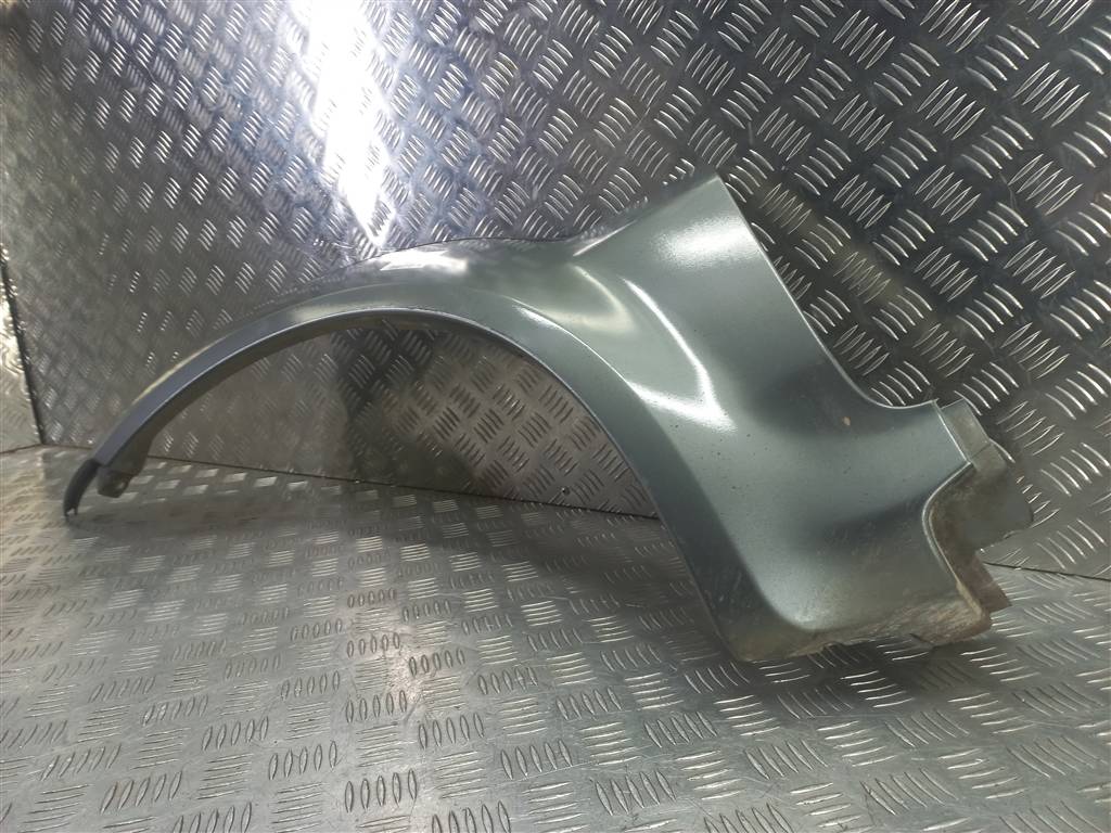 накладка крыла переднего SUZUKI JIMNY 1.3 4WD MT (86 л.с.)Jimny  III рестайлинг (2005—2012) Внедорожник 7763081A00, 7300 рублей, Москва