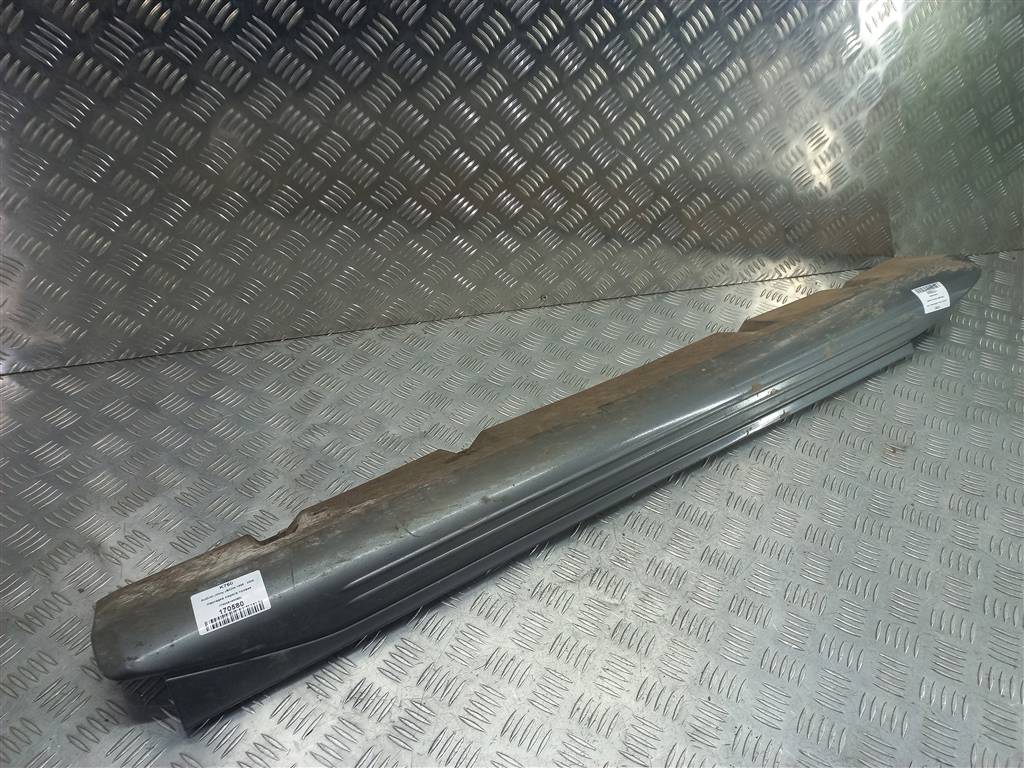 накладка порога SUZUKI JIMNY 1.3 4WD MT (86 л.с.)Jimny  III рестайлинг (2005—2012) Внедорожник 7754081A00ZDL, 5580 рублей, Москва