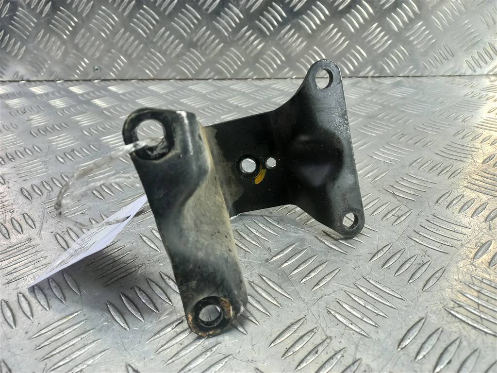 кронштейн двигателя (двс) SUZUKI JIMNY 1.3 4WD MT (86 л.с.)Jimny  III рестайлинг (2005—2012) Внедорожник 1165180A00, 1090 рублей, Москва