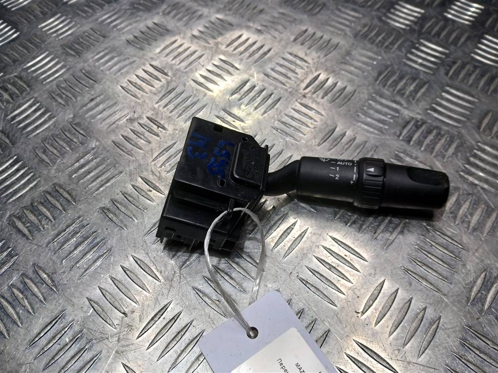 переключатель подрулевой MAZDA 3 2.0 MT (150 л.с.)3  BK (2003—2006) Седан BN8W66128, 2360 рублей, Москва