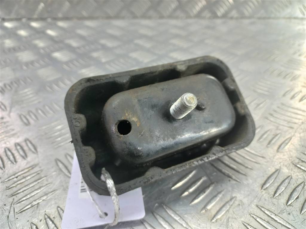 подушка двигателя (опора двс) SUZUKI JIMNY 1.3 4WD MT (86 л.с.)Jimny  III рестайлинг (2005—2012) Внедорожник 1161081A00, 1550 рублей, Москва