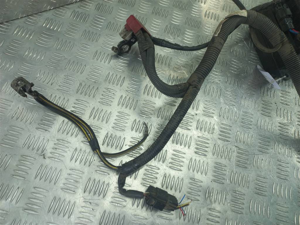 блок предохранителей MITSUBISHI LANCER 1.6 MT (98 л.с.)Lancer  IX (2000—2007) Универсал MN151060, 2700 рублей, Москва