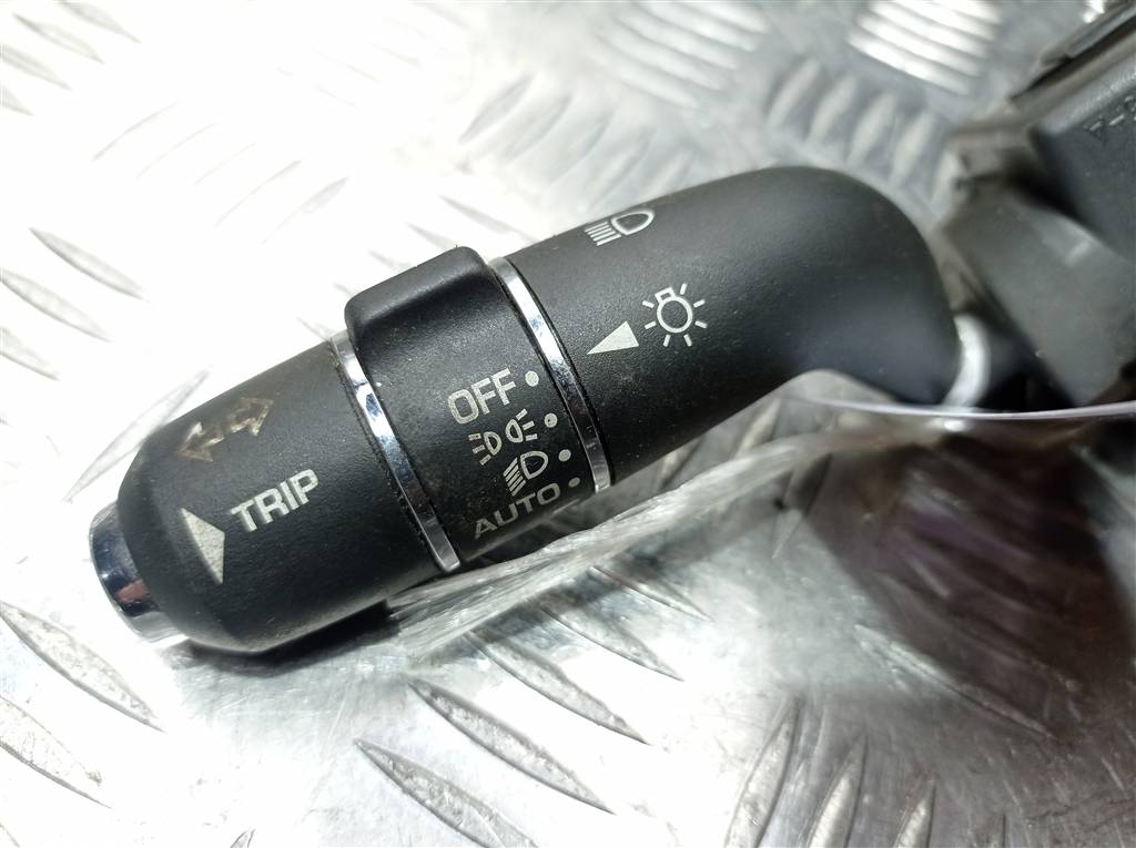 переключатель подрулевой Jaguar XF 2.7 AT (207 л.с.)XF  I (2007—2011) Седан C2Z5018, 2700 рублей, Москва