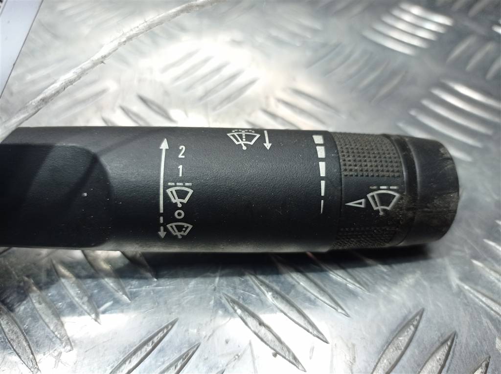 переключатель подрулевой Opel Insignia  95994799, 630 рублей, Москва