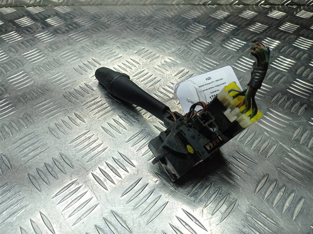 переключатель подрулевой NISSAN PRIMERA  252609F500, 3279 рублей, Москва