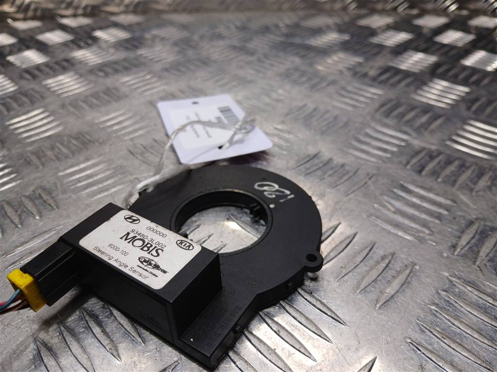 датчик угла поворота руля Hyundai I20 1.3 MT (78 л.с.)i20  I (2008—2012) Хетчбэк 934803L002, 2700 рублей, Москва