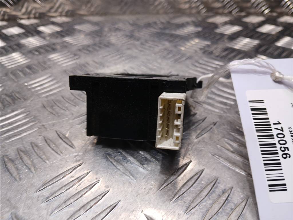 датчик угла поворота руля Hyundai SANTA FE  934802B000, 980 рублей, Москва