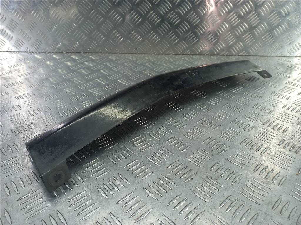 накладка бампера переднего MITSUBISHI LANCER 1.6 MT (98 л.с.)Lancer  IX (2000—2007) Универсал MN126467, 2700 рублей, Москва