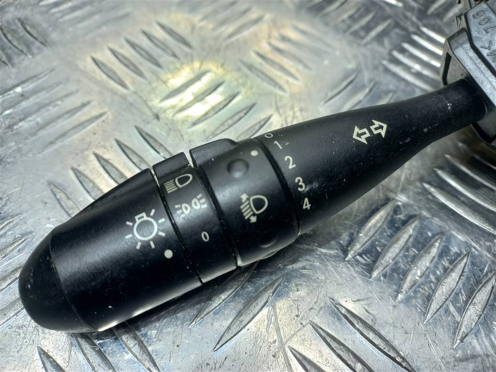 переключатель подрулевой MITSUBISHI COLT  8614A012XA, 630 рублей, Москва