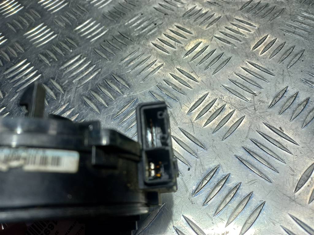 контактное кольцо (шлейф) SUZUKI SX4 1.6 MT (125 л.с.)Swift  III (2004—2011) Хетчбэк 3748062JA0, 1440 рублей, Москва