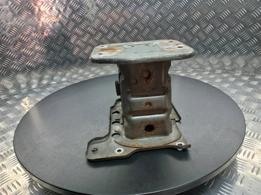 кронштейн усилителя переднего бампера CHEVROLET  CAPTIVA  94551355, 3279 рублей, Москва