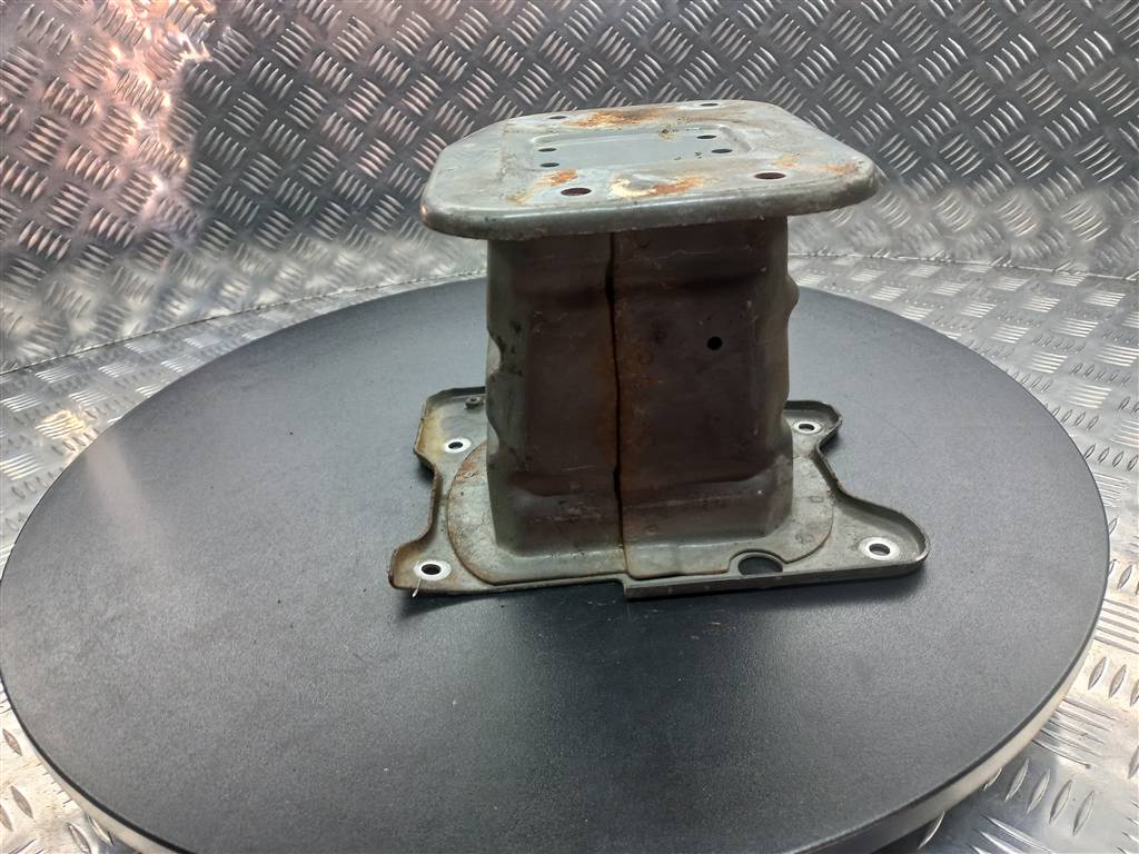 кронштейн усилителя переднего бампера CHEVROLET  CAPTIVA  94551355, 3279 рублей, Москва