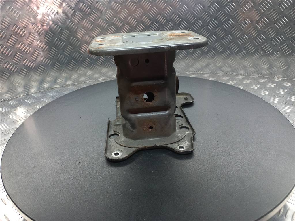 кронштейн усилителя переднего бампера CHEVROLET  CAPTIVA  94551355, 3279 рублей, Москва