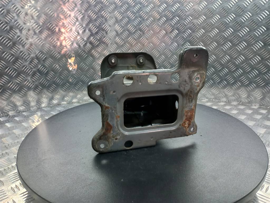 кронштейн усилителя переднего бампера CHEVROLET  CAPTIVA  94551355, 3279 рублей, Москва