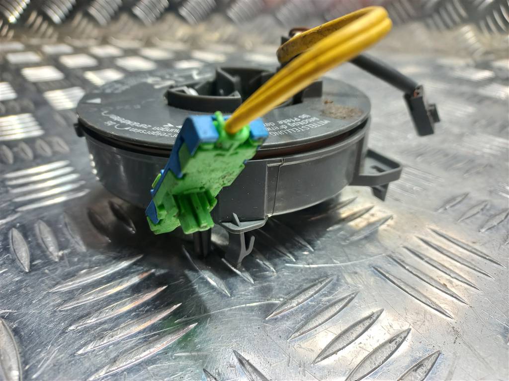 контактное кольцо (шлейф) SUZUKI IGNIS 1.3 MT (93 л.с.)Ignis  II (2003—2008) Хетчбэк 3748083E20, 5580 рублей, Москва