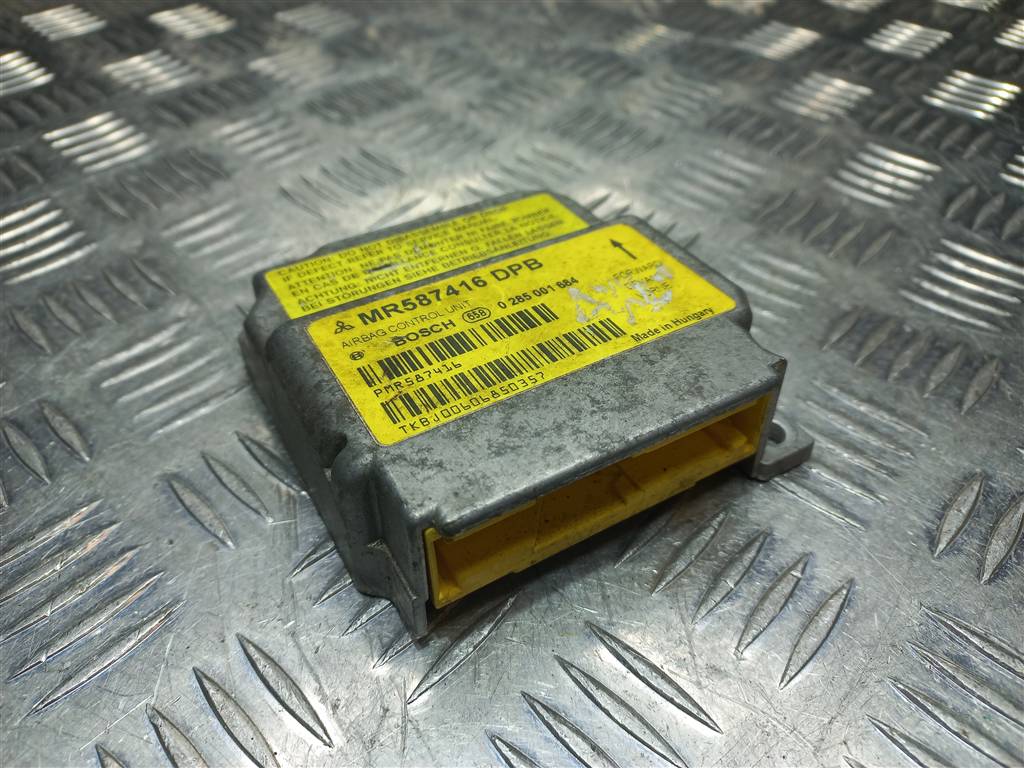 блок управления srs (air bag) MITSUBISHI COLT  MR587416, 980 рублей, Москва