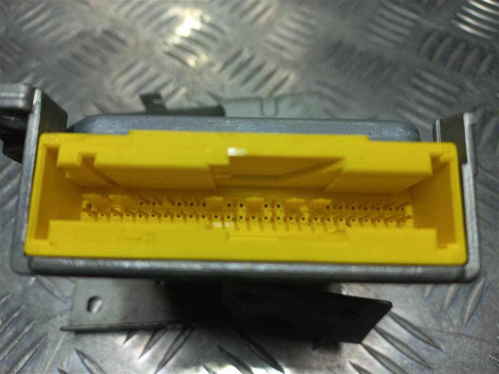 блок управления srs (air bag) MITSUBISHI COLT  MR587416, 980 рублей, Москва