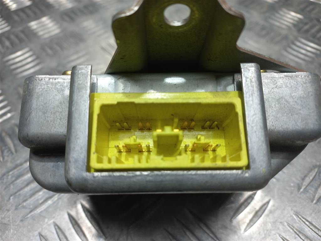 блок управления srs (air bag) SUZUKI Grand Vitara Grand Vitara 3891065D11, 520 рублей, Москва