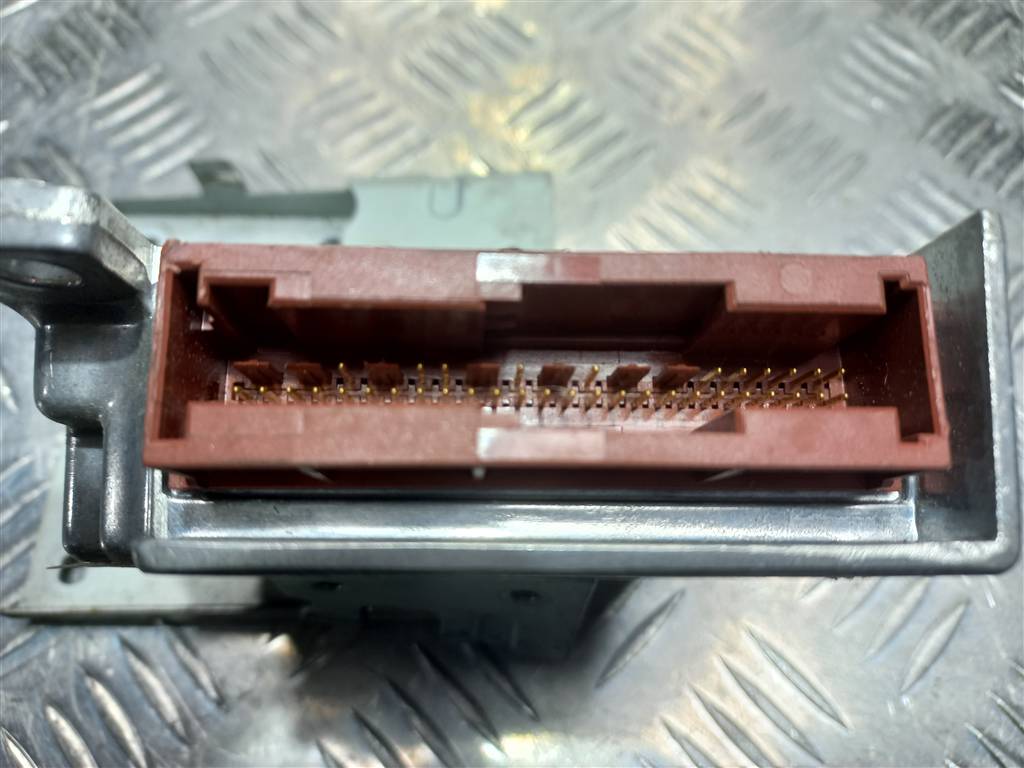 блок управления srs (air bag) Hyundai MATRIX 1.6 MT (103 л.с.)Matrix  I рестайлинг (2005—2008) Минивэн 9591017200, 750 рублей, Москва