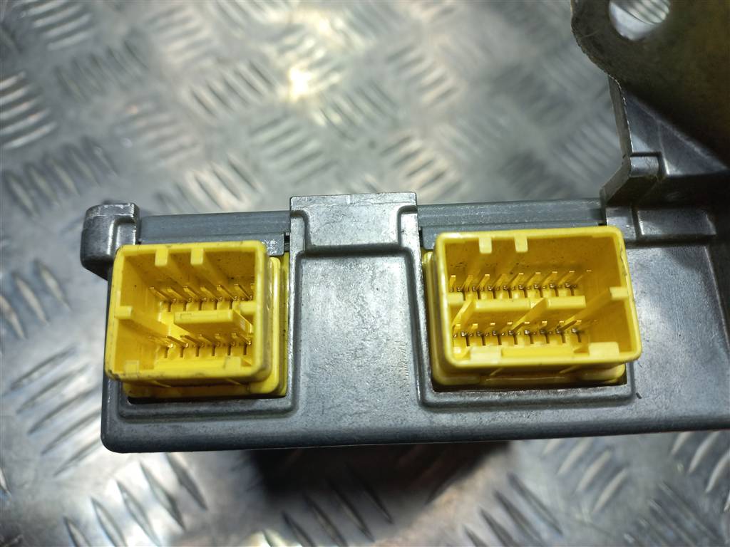 блок управления srs (air bag) HONDA Accord 2.0 AT (147 л.с.)Accord  VI (1997—2002) Седан 77960S1AG91, 1210 рублей, Москва