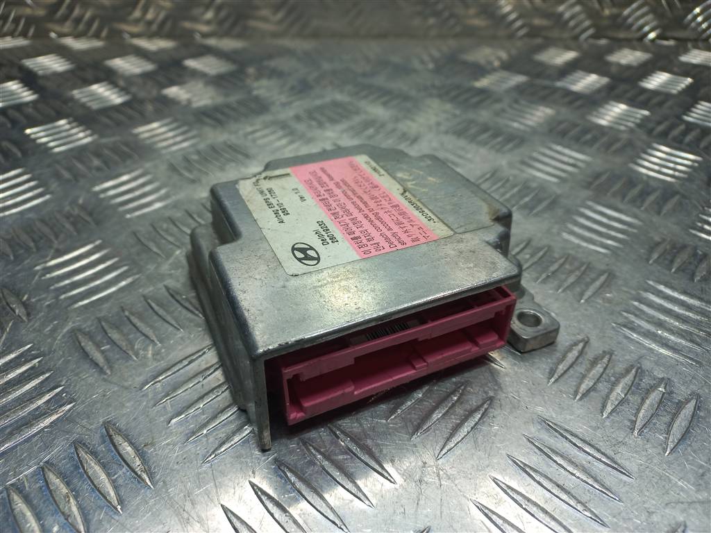 блок управления srs (air bag) Hyundai MATRIX 1.6 MT (103 л.с.)Matrix  I рестайлинг (2005—2008) Минивэн 9591017250, 980 рублей, Москва