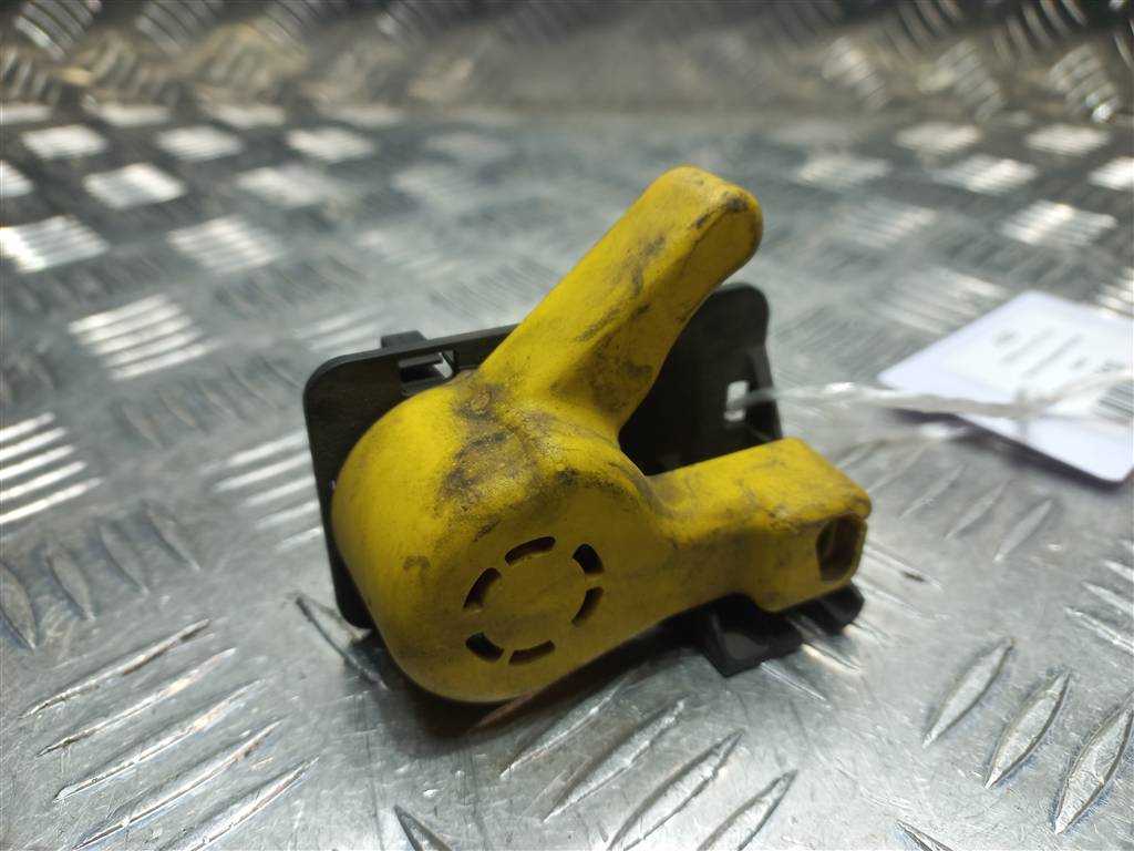 ручка открывания капота FORD Focus  1804625, 1030 рублей, Москва