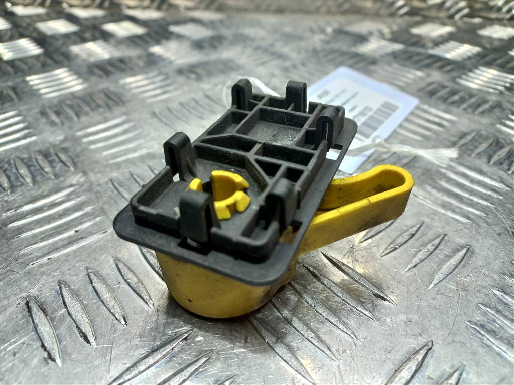 ручка открывания капота FORD Focus  1804625, 1030 рублей, Москва