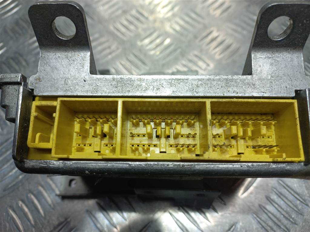 блок управления srs (air bag) HONDA Accord 2.0 AT (155 л.с.)Accord  VII (2002—2006) Седан 77960SEAE81, 1550 рублей, Москва