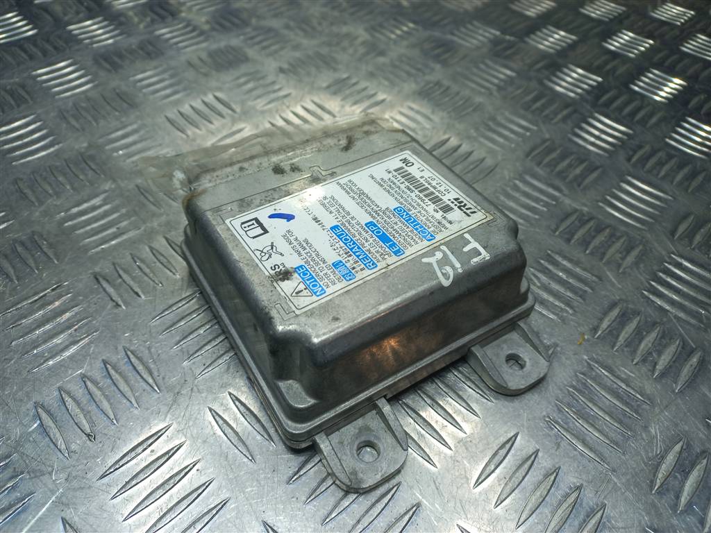 блок управления srs (air bag) HONDA Civic 1.8 MT (140 л.с.)Civic  VIII (2005—2009) Хетчбэк 77960SMGE11, 980 рублей, Москва
