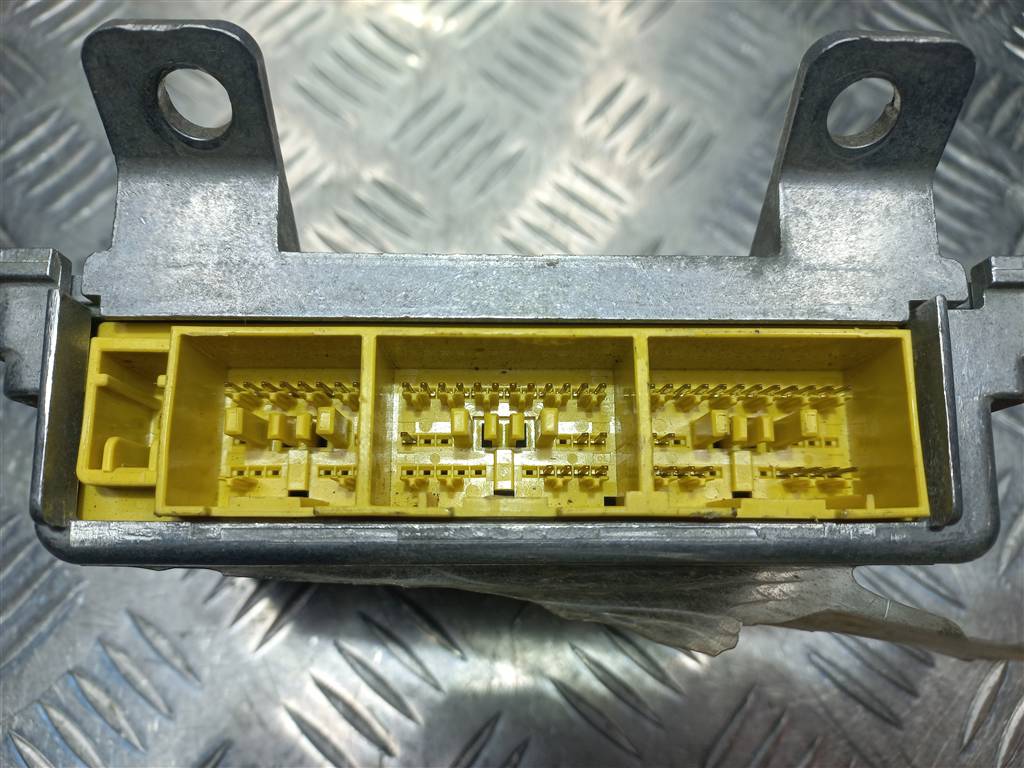 блок управления srs (air bag) HONDA Accord 2.0 AT (155 л.с.)Accord  VII (2002—2006) Седан 77960SEAE81, 1550 рублей, Москва