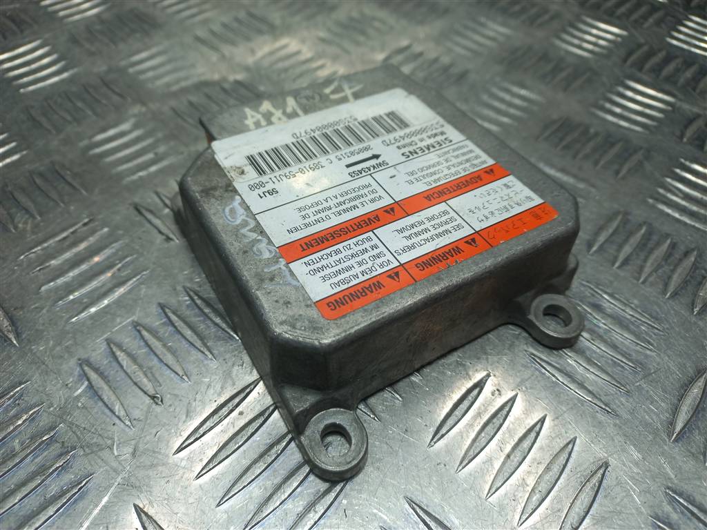 блок управления srs (air bag) SUZUKI LIANA 1.6 MT (106 л.с.)Liana  I рестайлинг (2004—2008) Универсал 3891059J11, 1210 рублей, Москва