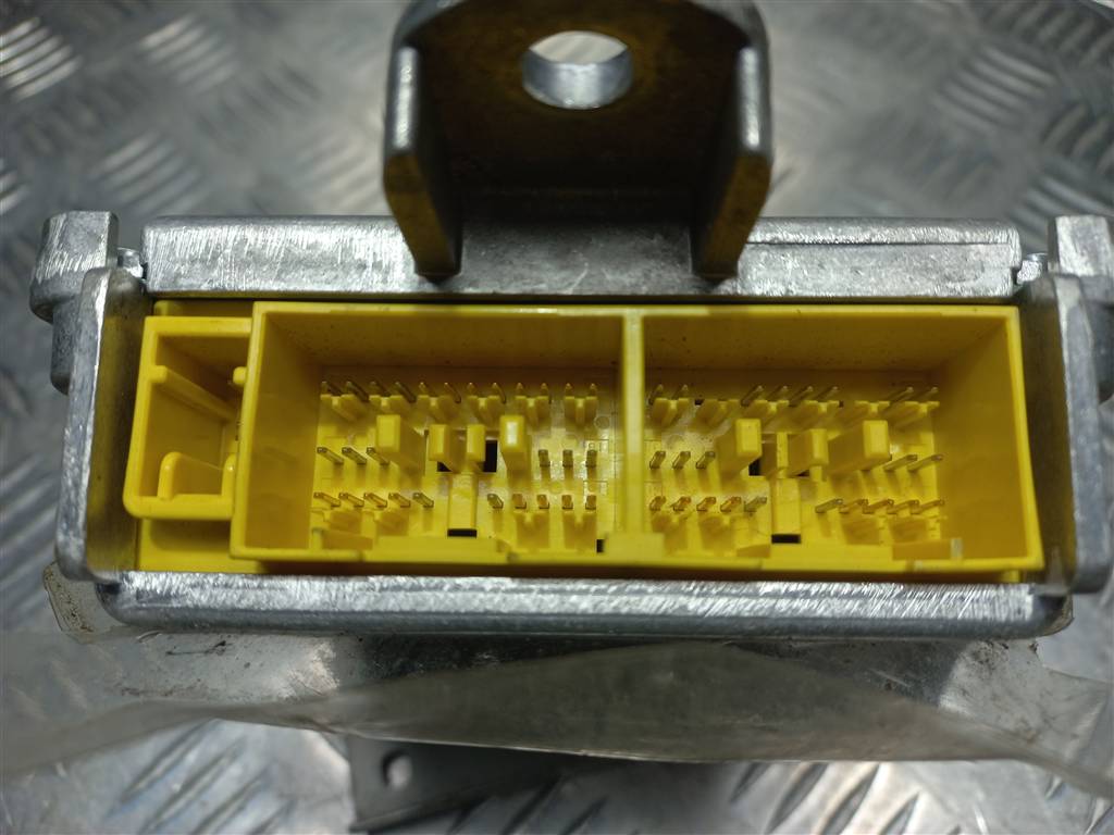 блок управления srs (air bag) HONDA Civic 1.8 MT (140 л.с.)Civic  VIII (2005—2009) Хетчбэк 77960SMGE11, 980 рублей, Москва