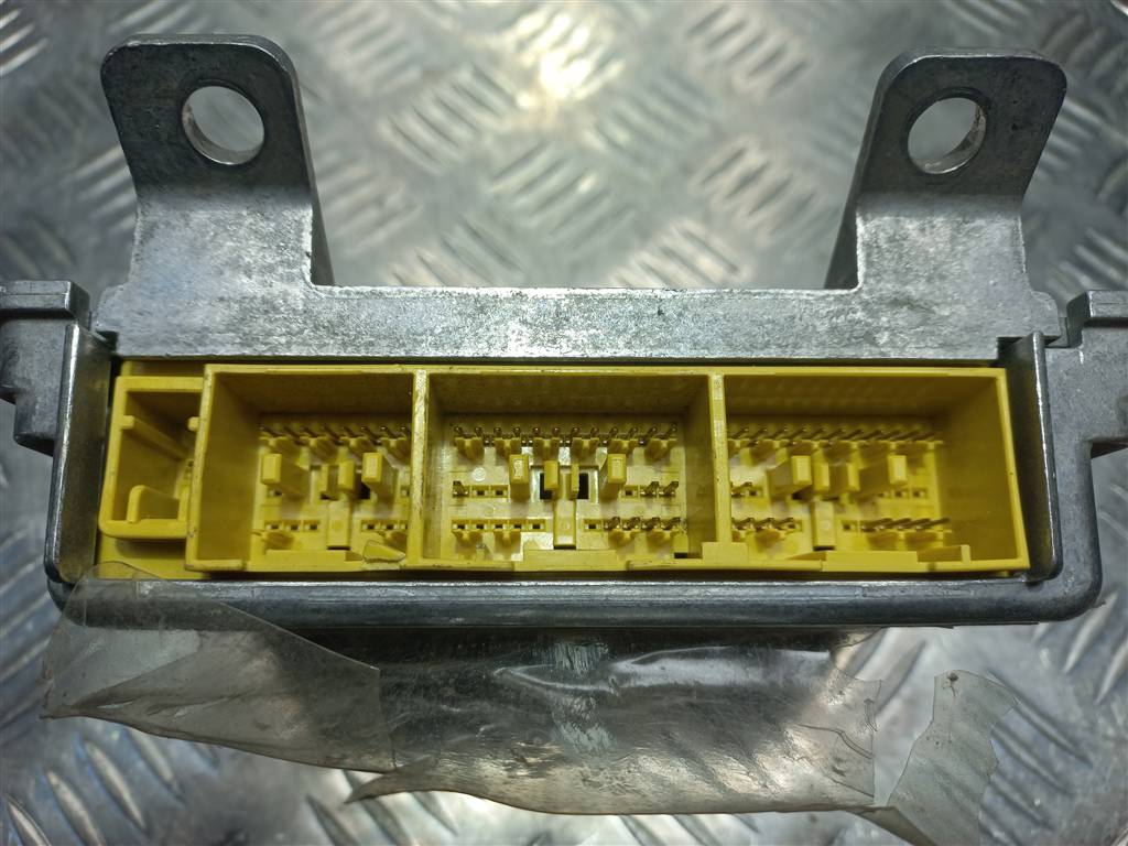 блок управления srs (air bag) HONDA Accord 2.4 AT (160 л.с.)Accord  VII (2002—2006) Универсал 77960SEDE81, 1550 рублей, Москва