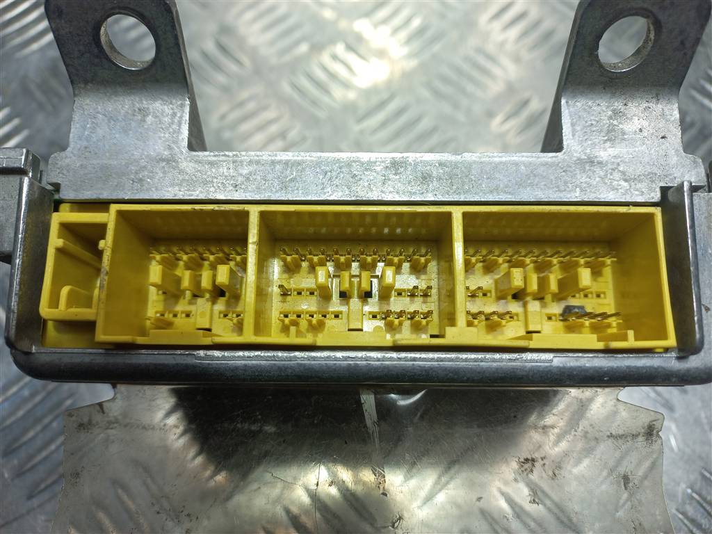 блок управления srs (air bag) HONDA Accord 2.0 MT (155 л.с.)Accord  VII (2002—2006) Седан 77960SEDE81, 1550 рублей, Москва