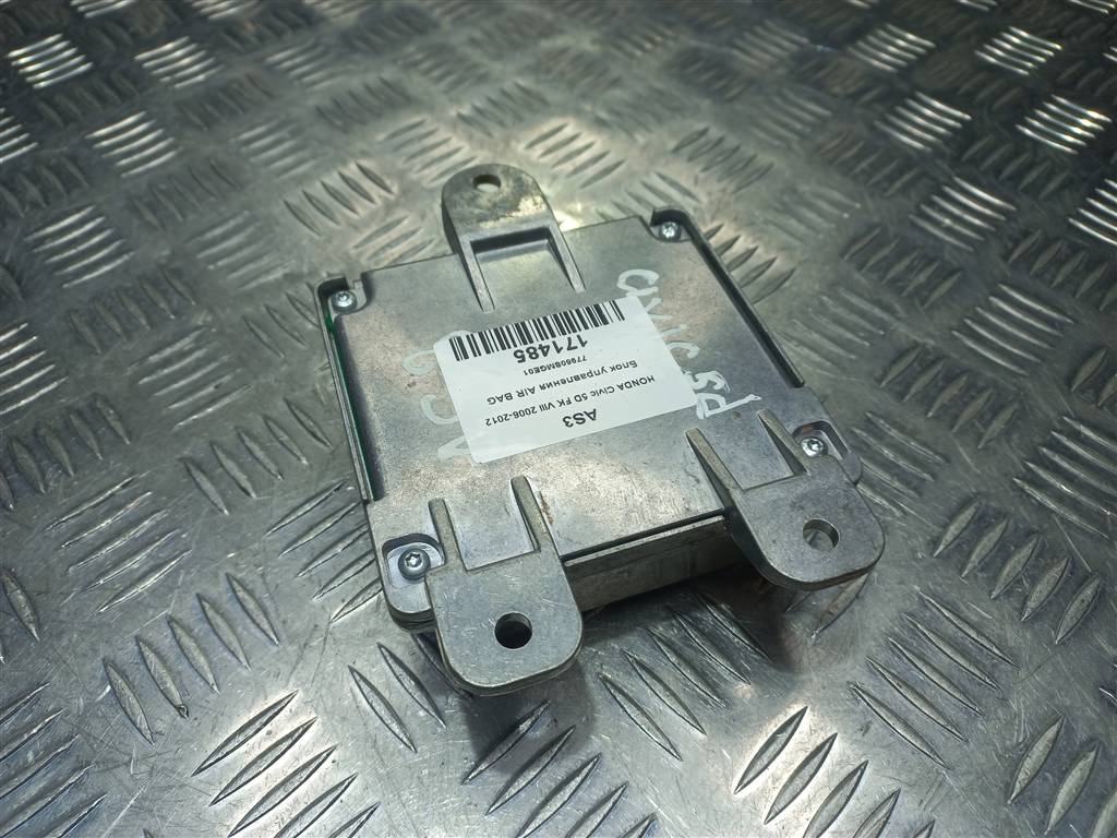блок управления srs (air bag) HONDA Civic 1.8 MT (140 л.с.)Civic  VIII (2005—2009) Хетчбэк 77960SMGE01, 750 рублей, Москва