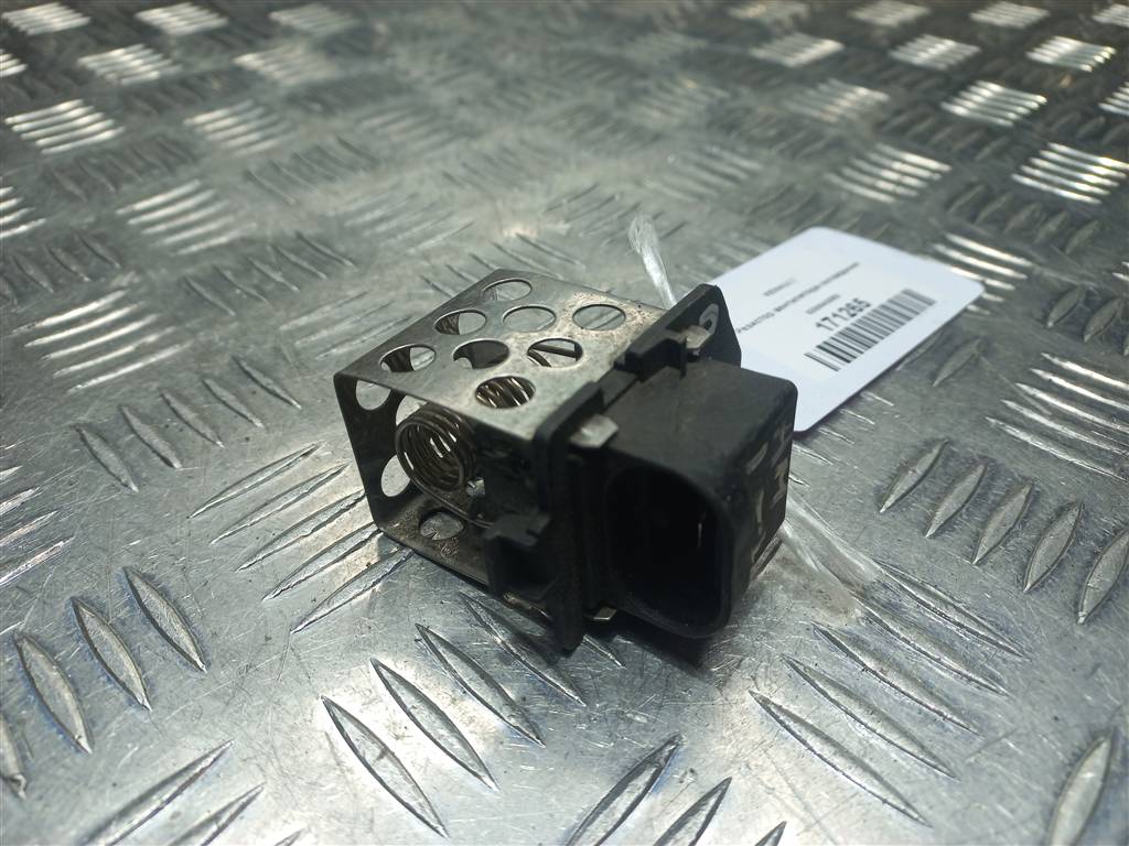 блок управления вентилятором Renault   8200045082, 2700 рублей, Москва