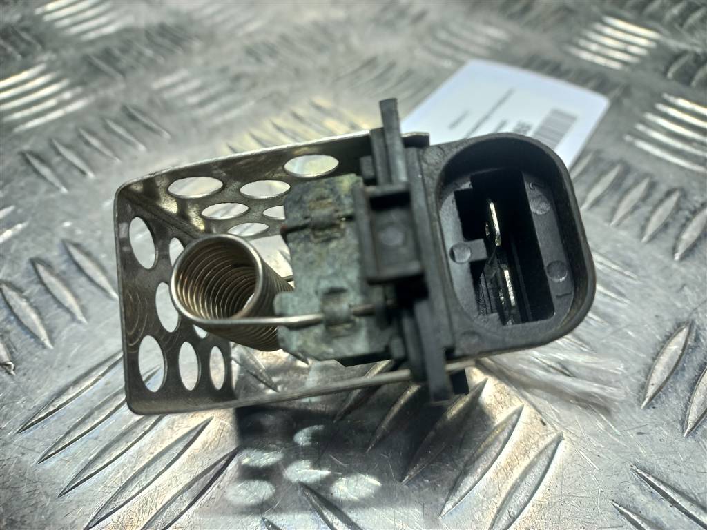 блок управления вентилятором Renault   8200045082, 2700 рублей, Москва