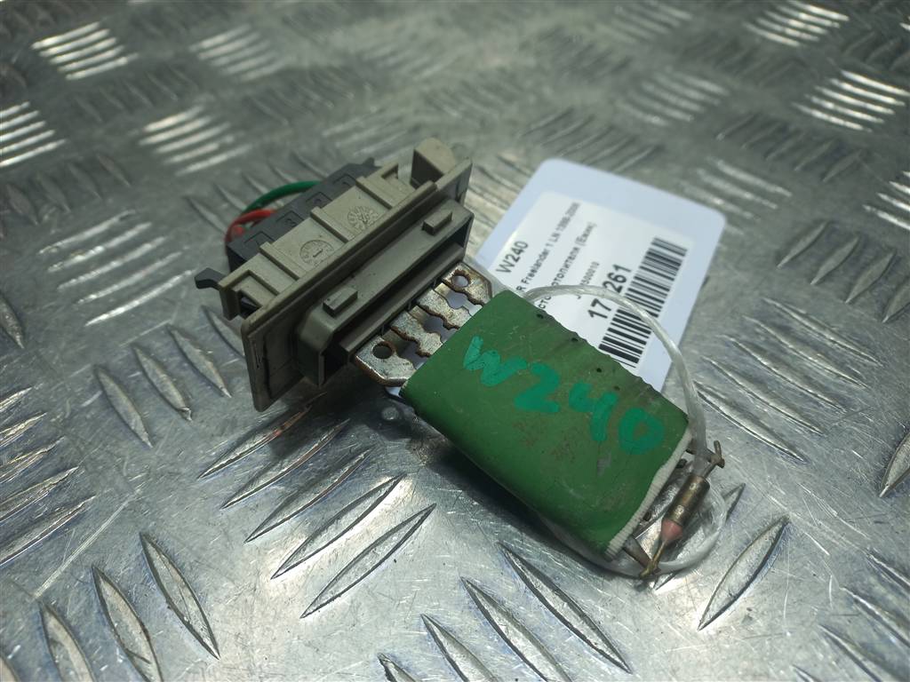 резистор отопителя (ежик) LAND ROVER FREELANDER 2.5 AT (177 л.с.)Freelander  I (1997—2003) Внедорожник JGM500010, 860 рублей, Москва