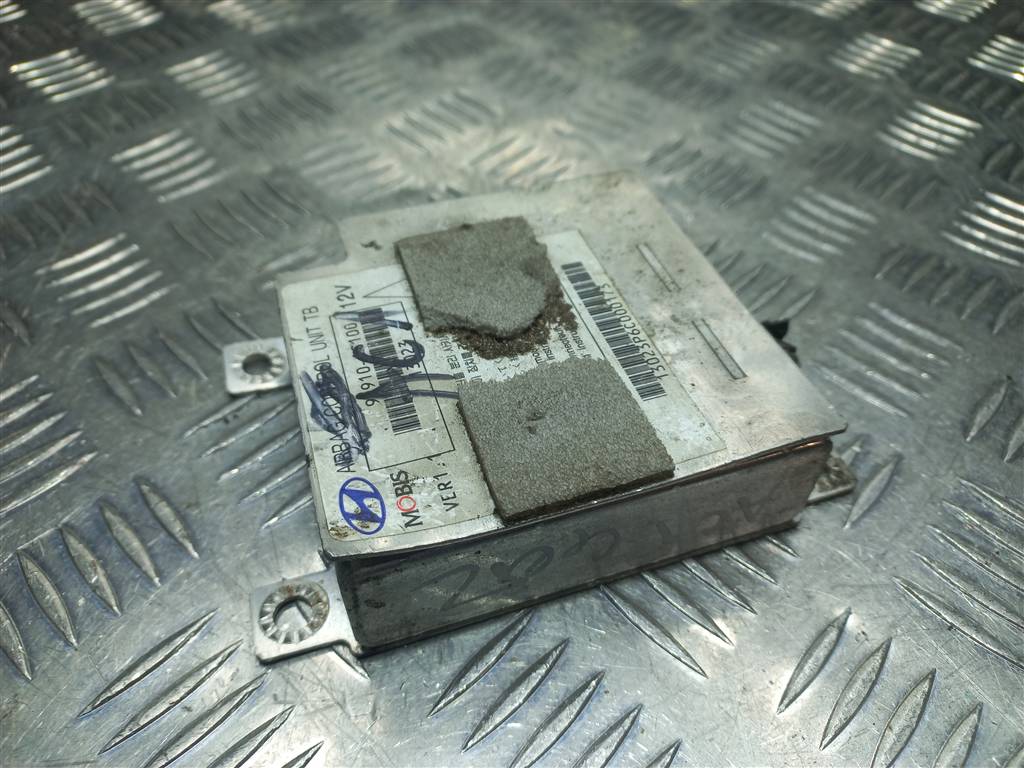 блок управления srs (air bag) Hyundai GETZ 1.3 AT (85 л.с.)Getz  I (2002—2005) Хетчбэк 959101C100, 630 рублей, Москва