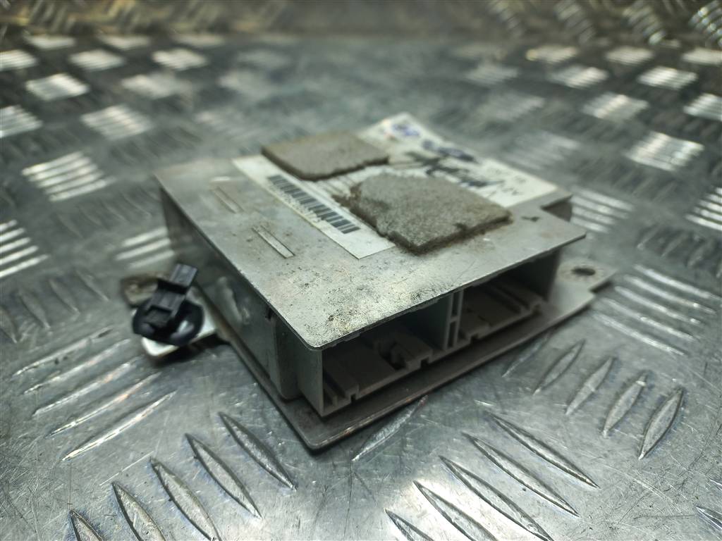 блок управления srs (air bag) Hyundai GETZ 1.3 AT (85 л.с.)Getz  I (2002—2005) Хетчбэк 959101C100, 630 рублей, Москва