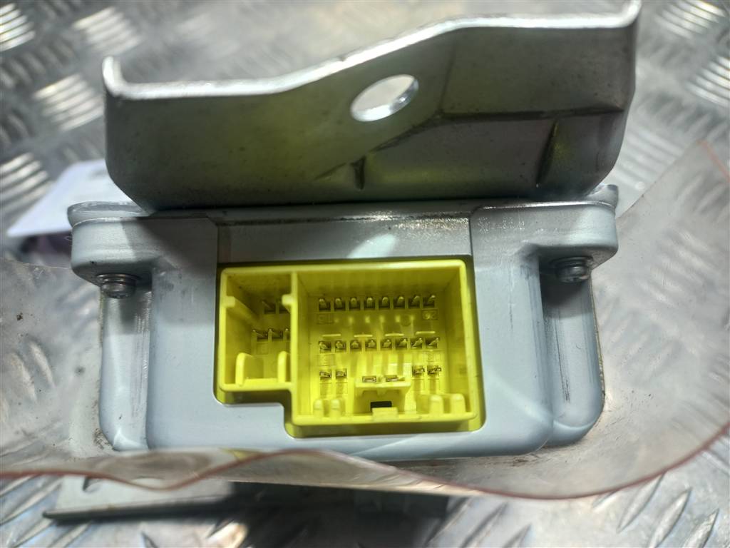 блок управления srs (air bag) SUZUKI JIMNY Jimny 3891076JD0, 980 рублей, Москва