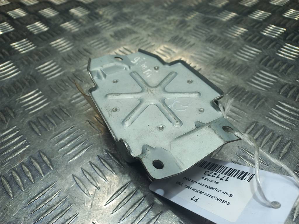 блок управления srs (air bag) SUZUKI JIMNY Jimny 3891076JD0, 980 рублей, Москва