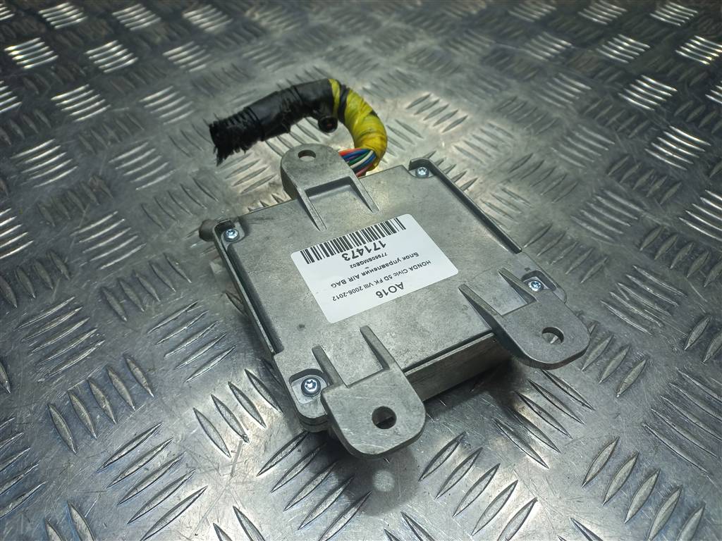 блок управления srs (air bag) HONDA Civic 1.8 MT (140 л.с.)Civic  VIII (2005—2009) Хетчбэк 77960SMGE02, 980 рублей, Москва
