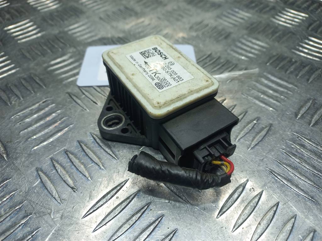 датчик ускорения HONDA CR-V 2.0 AT (150 л.с.)CR-V  III (2006—2009) Внедорожник 39960STKA01, 630 рублей, Москва